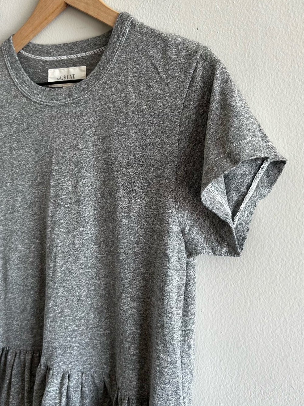 THE GREAT. The Ruffle Tee - Picture 7 of 14